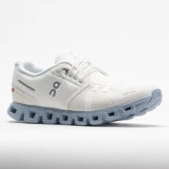 On Running On Cloud 5 Women's White/Chambray 10 On Running On Cloud 5 Women's White/Chambray -Shoe Specialty Store 048088 5